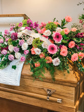 Load image into Gallery viewer, Sympathy Casket Spray
